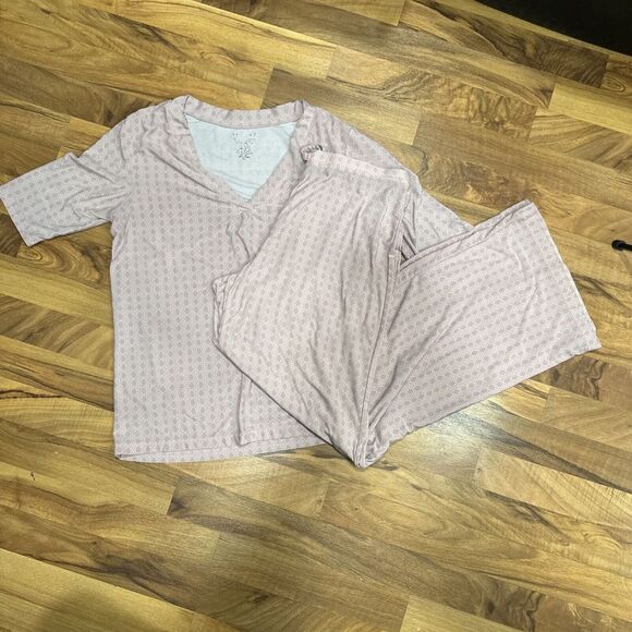 Pajamagram‎ 2 Piece Short Sleeve Pink Pajamas Loungewear Medium - Picture 1 of 4